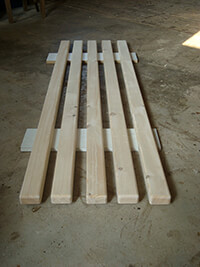 Holzlatten für Gartenbank