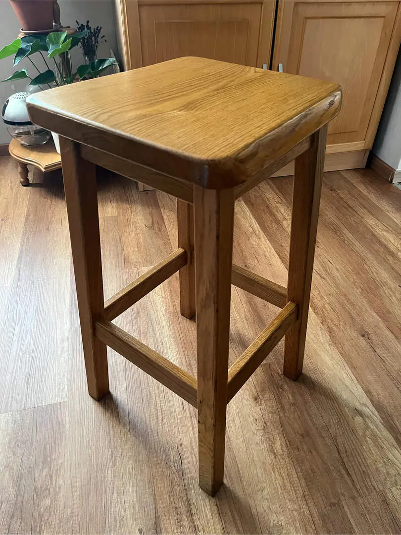 Barhocker aus Eiche